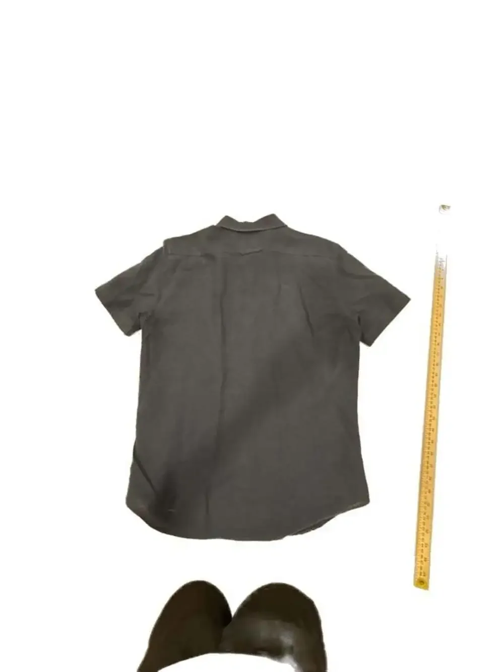 Banana Republic Men's Slim Fit Linen Short Sleeve Button-Down Shirt